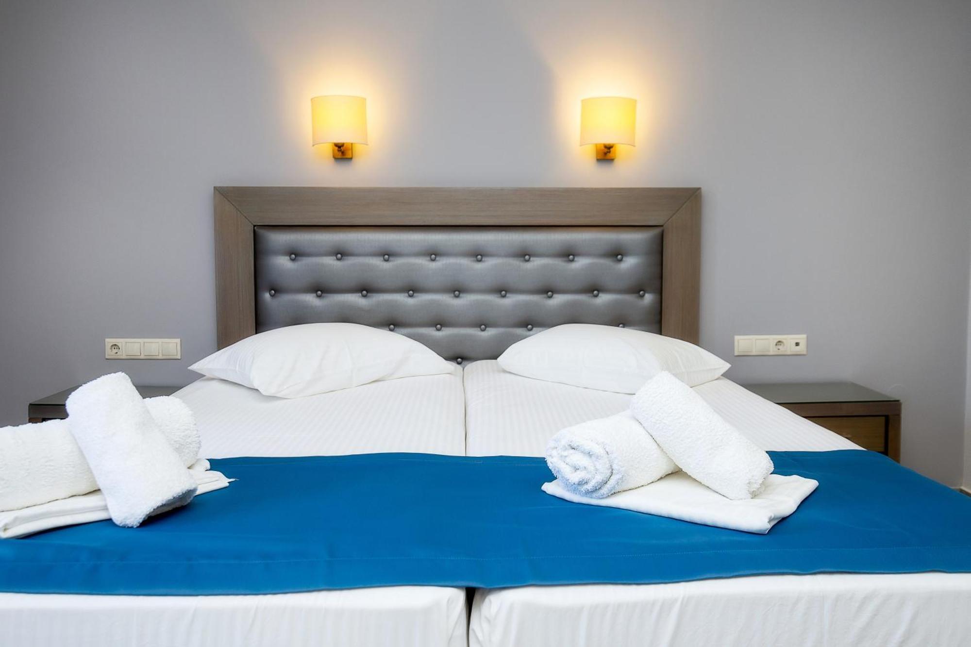 Hotel Thetis 리메나스 외부 사진